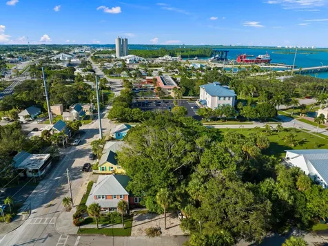 518 N 2nd Street Fort Pierce FL 34950