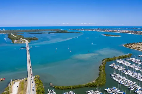 518 N 2nd Street Fort Pierce FL 34950