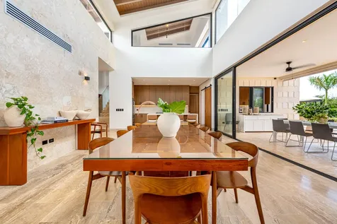 1 00 Casa De Campo DR 22000