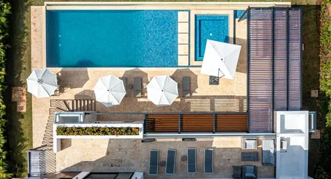 1 00 Casa De Campo DR 22000