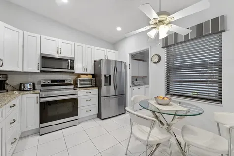 6220 Kings Gate Circle Delray Beach FL 33484