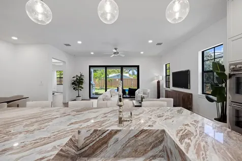 309 Cascade Lane Palm Beach Shores FL 33404