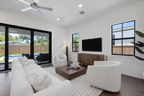 309 Cascade Lane Palm Beach Shores FL 33404