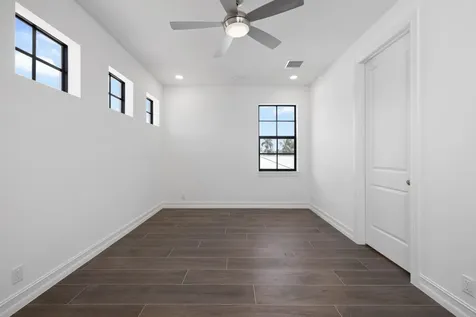 309 Cascade Lane Palm Beach Shores FL 33404
