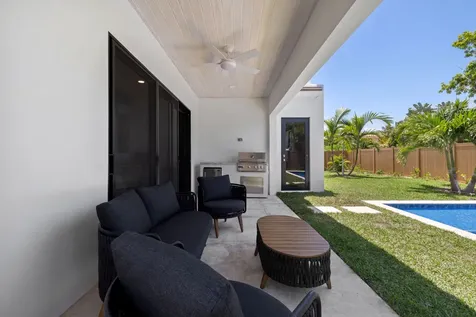 309 Cascade Lane Palm Beach Shores FL 33404