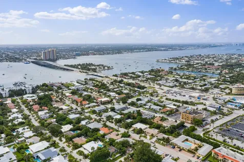 309 Cascade Lane Palm Beach Shores FL 33404