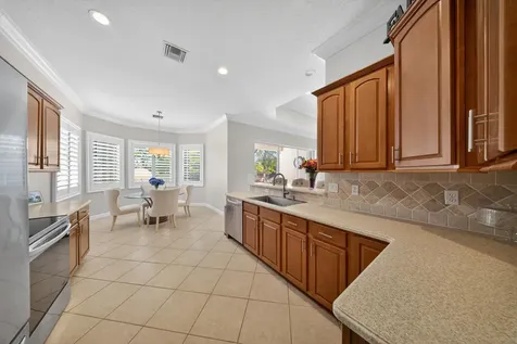 7613 Greenbrier Circle Port Saint Lucie FL 34986