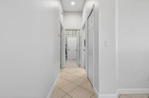 7613 Greenbrier Circle Port Saint Lucie FL 34986