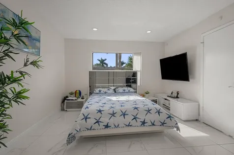 3220 Frederick Boulevard Delray Beach FL 33483