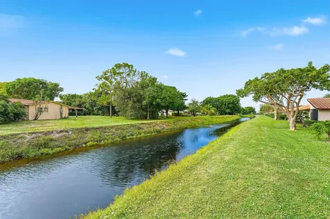 6112 Kings Gate Circle Delray Beach FL 33484