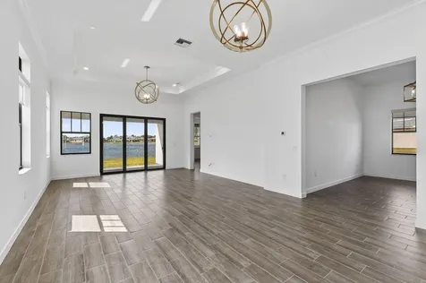 473 Se Fascino Circle Port Saint Lucie FL 34984