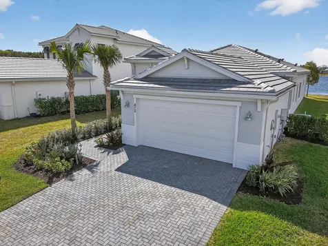 473 Se Fascino Circle Port Saint Lucie FL 34984