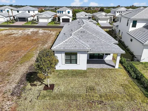 473 Se Fascino Circle Port Saint Lucie FL 34984
