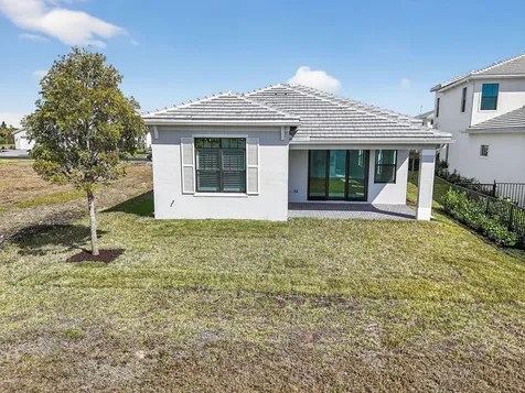 473 Se Fascino Circle Port Saint Lucie FL 34984