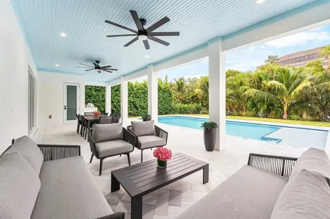 11823 Lake Shore Place North Palm Beach FL 33408