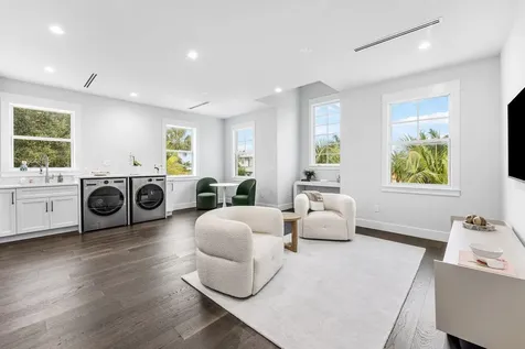 11823 Lake Shore Place North Palm Beach FL 33408