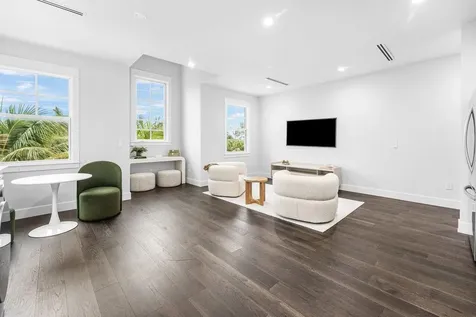 11823 Lake Shore Place North Palm Beach FL 33408