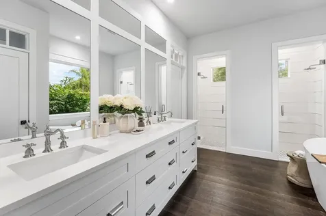 11823 Lake Shore Place North Palm Beach FL 33408