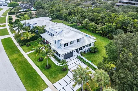 11823 Lake Shore Place North Palm Beach FL 33408