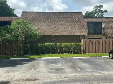5584 NW 59th Place Tamarac FL 33319