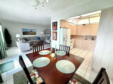 3030 Farnham O Deerfield Beach FL 33442