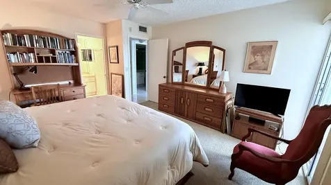 3030 Farnham O Deerfield Beach FL 33442