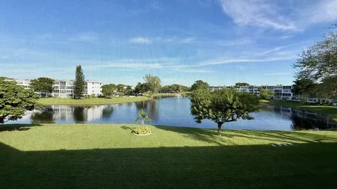 3030 Farnham O Deerfield Beach FL 33442