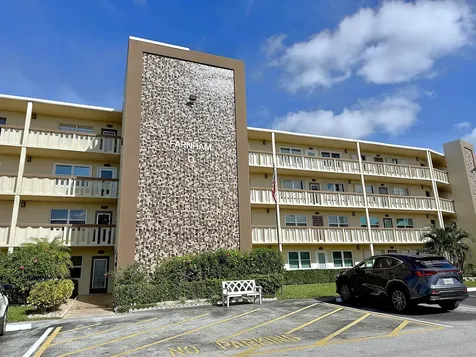 3030 Farnham O Deerfield Beach FL 33442