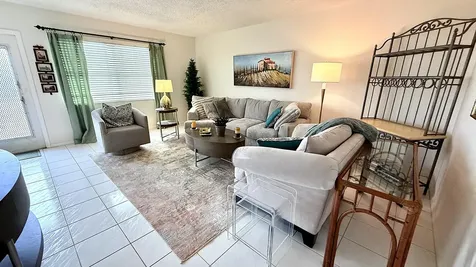 3030 Farnham O Deerfield Beach FL 33442