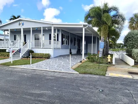 1215 Poinsettia Drive Deerfield Beach FL 33442