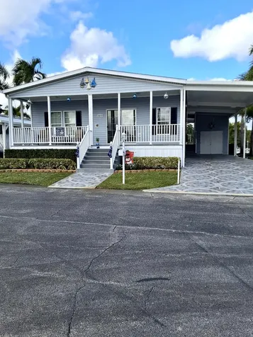1215 Poinsettia Drive Deerfield Beach FL 33442