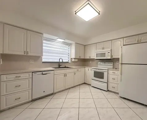 9750 Tabebuia Tree Drive Boynton Beach FL 33436
