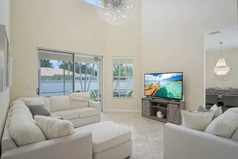 8176 Quail Meadow Way West Palm Beach FL 33412
