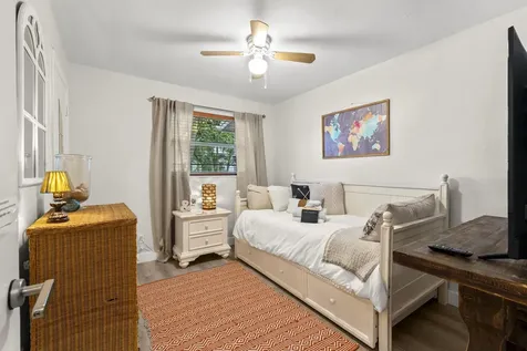 18989 Se Hillcrest Drive Tequesta FL 33469