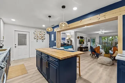 18989 Se Hillcrest Drive Tequesta FL 33469