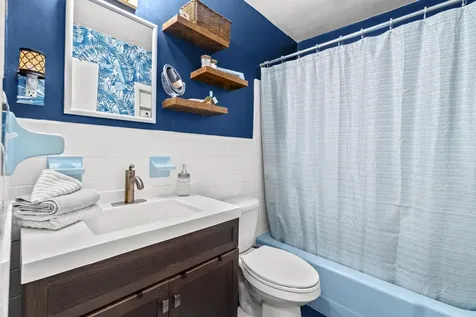 18989 Se Hillcrest Drive Tequesta FL 33469