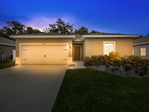 5234 Oakland Lake Circle Fort Pierce FL 34951