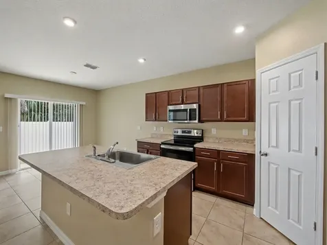 5234 Oakland Lake Circle Fort Pierce FL 34951