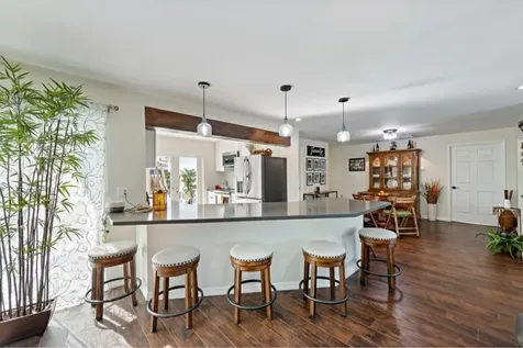 8820 Nw 4th Street Pembroke Pines FL 33024