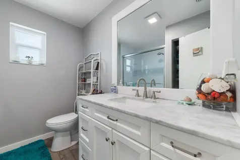 8820 Nw 4th Street Pembroke Pines FL 33024