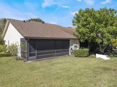 3928 Vine Trail Lake Worth FL 33467