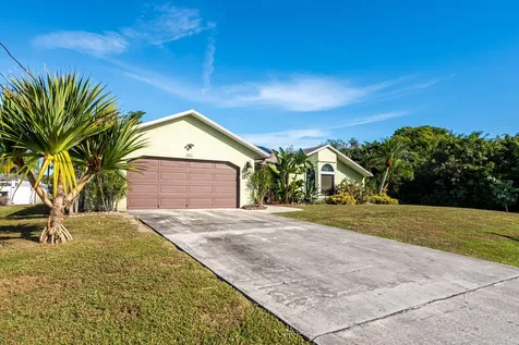 381 Sw Lucero Drive Port Saint Lucie FL 34983