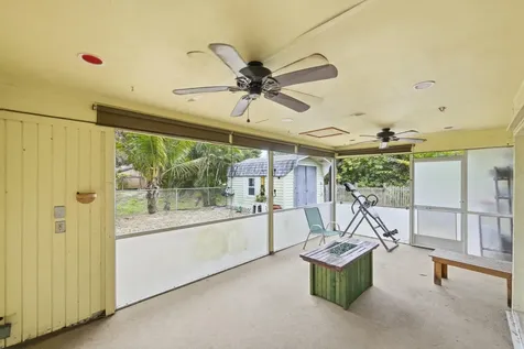 381 Sw Lucero Drive Port Saint Lucie FL 34983