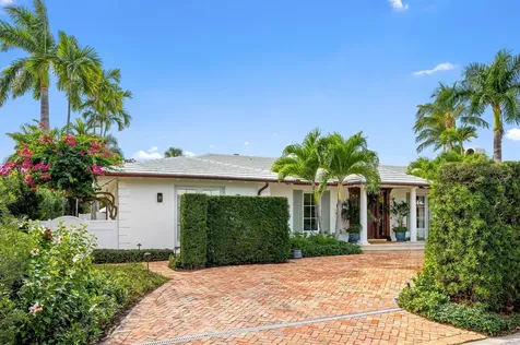 258 List Road Palm Beach FL 33480