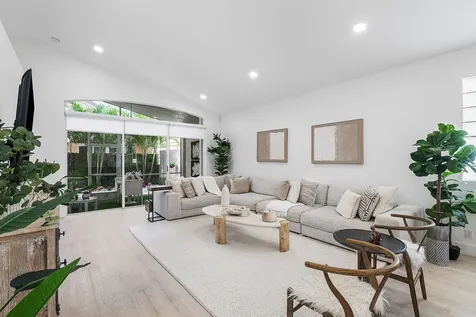 15553 Canabria Lane Delray Beach FL 33446