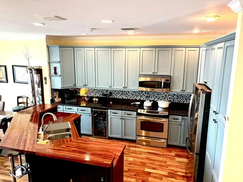 328 N Lake Drive Lantana FL 33462