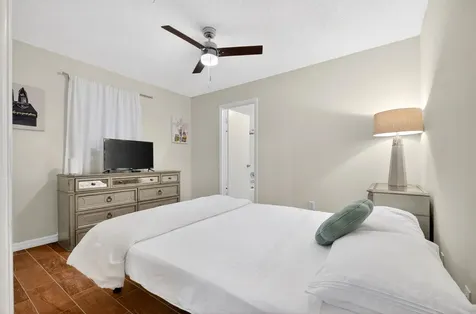 584 Se Greenway Terrace Port Saint Lucie FL 34983