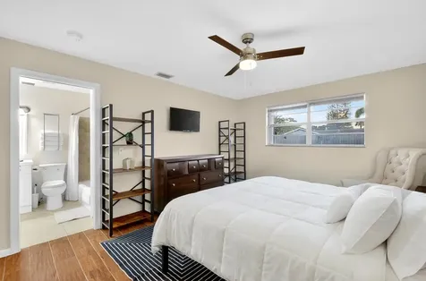 584 Se Greenway Terrace Port Saint Lucie FL 34983