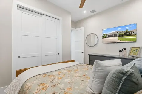 8688 Sw Cantante Way Port Saint Lucie FL 34987