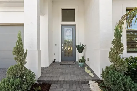 8688 Sw Cantante Way Port Saint Lucie FL 34987